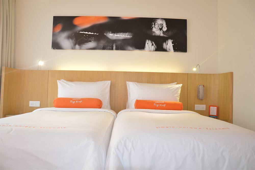 Harris Hotel Raya Kuta Lombok Eksteriør bilde