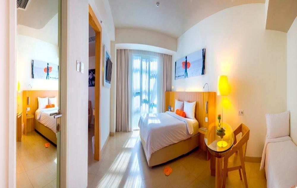 Harris Hotel Raya Kuta Lombok Eksteriør bilde