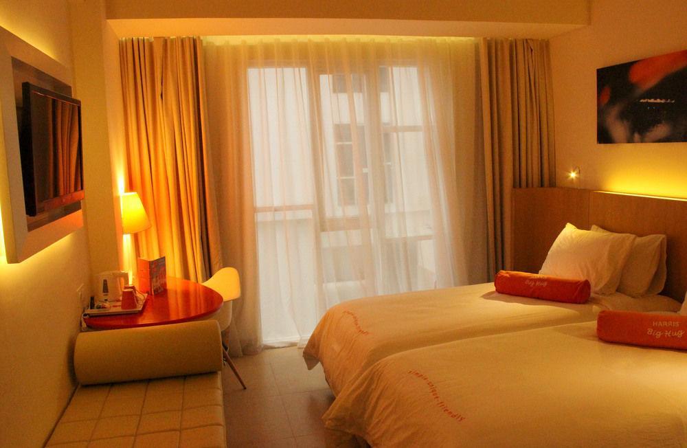 Harris Hotel Raya Kuta Lombok Eksteriør bilde